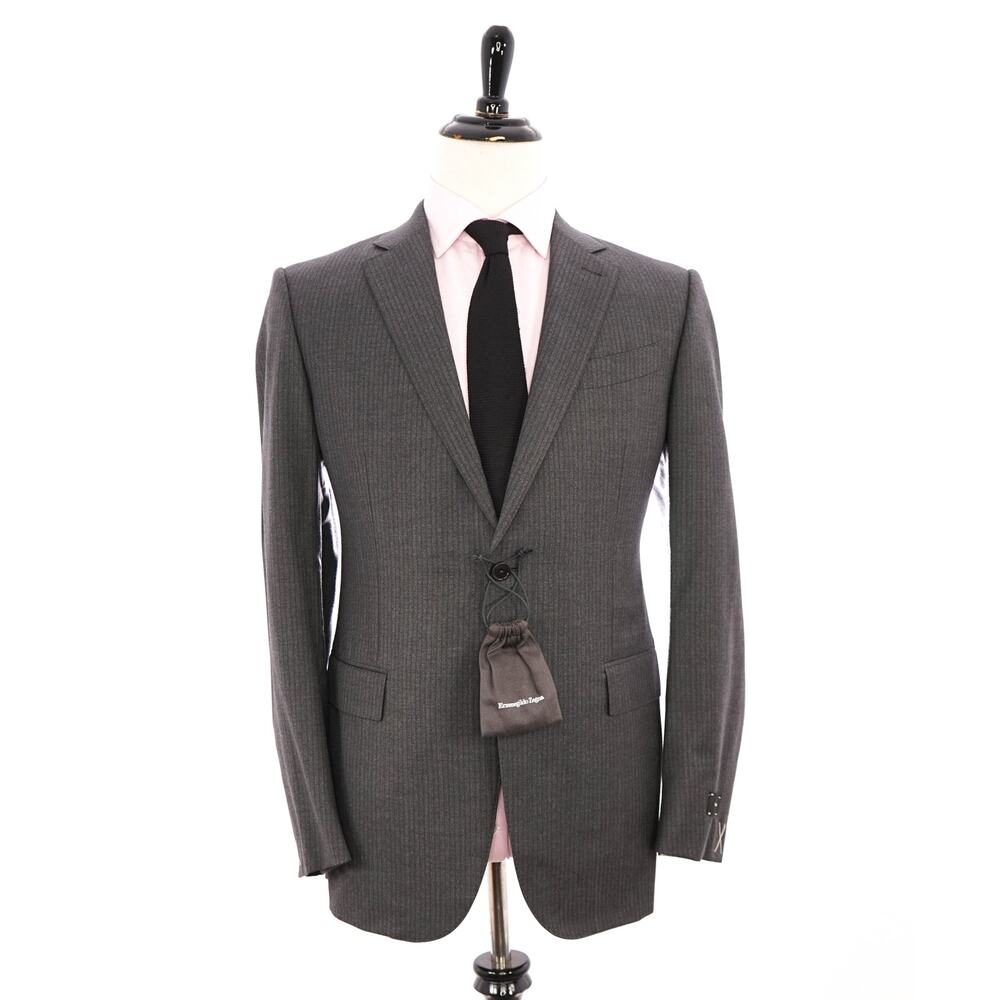 $2,695 ERMENEGILDO ZEGNA - Gray/Brown Textured Flannel Blazer - 42R